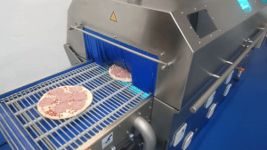 Pizza-Entkeimung im Dinies UV-Tunnel